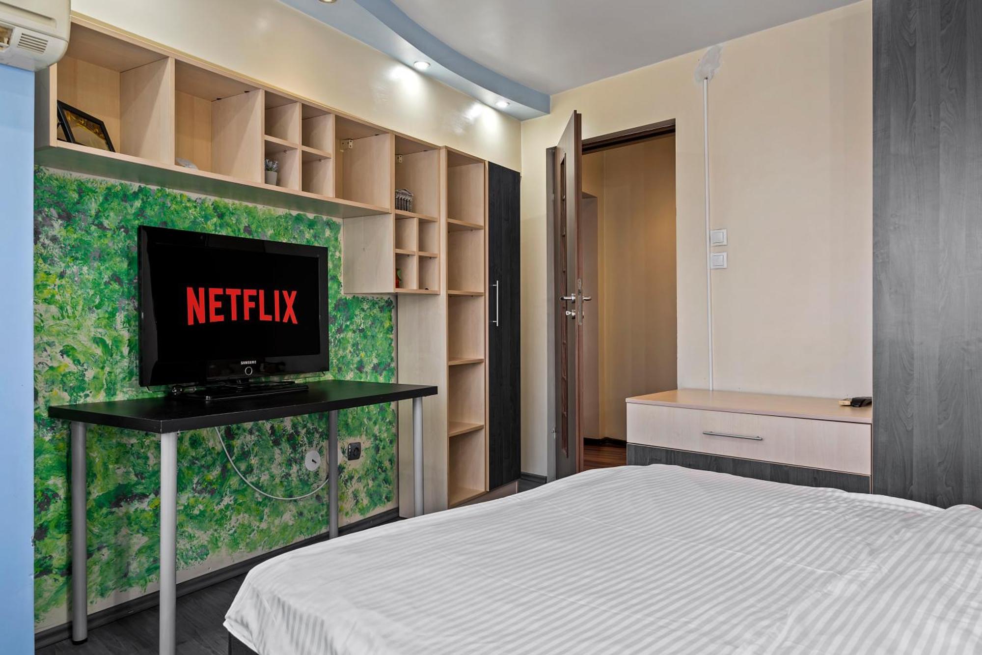 4 Rooms Unirii 47 Bukares Bagian luar foto