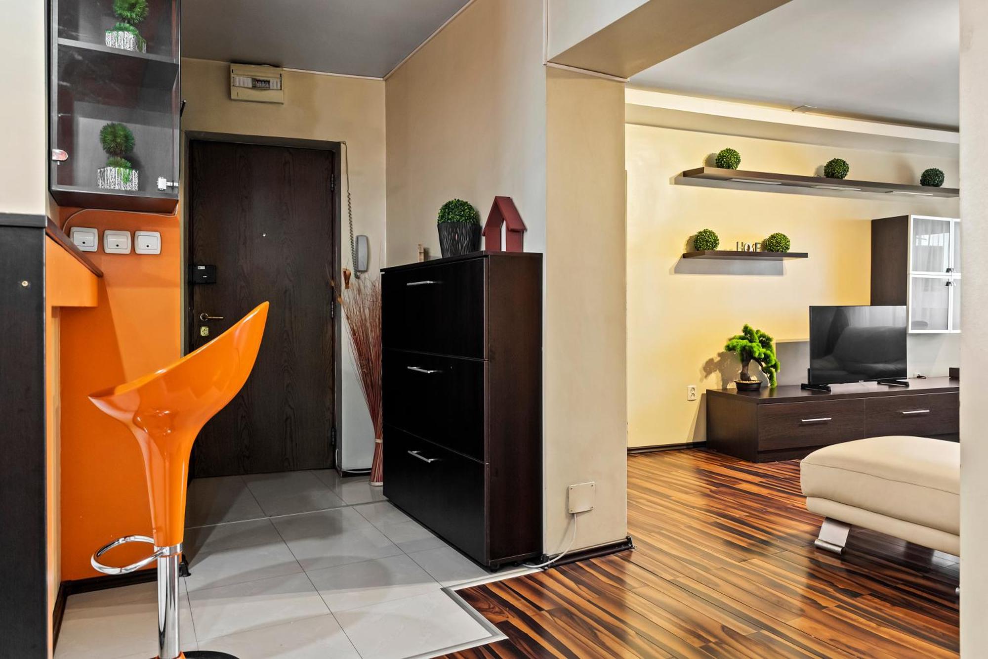 4 Rooms Unirii 47 Bukares Bagian luar foto